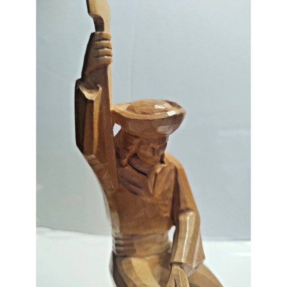 Vintage Quebec Folk Art Wood Carving 9" 1960's Pioneer with Axe - Picture 6 of 8